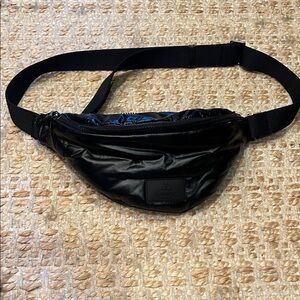 Markberg Glossy Black Men's Belt Bag